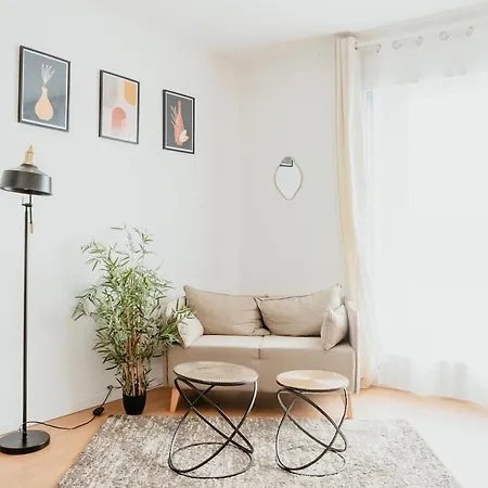 - Le Quai 08 Apartament