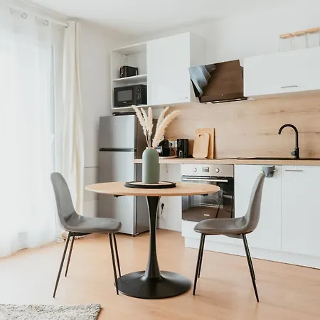 Le Quai 08 * El Havre